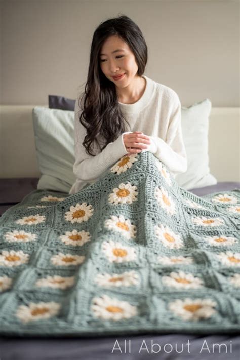 allaboutami daisy blanket|cozy daisy blanket.